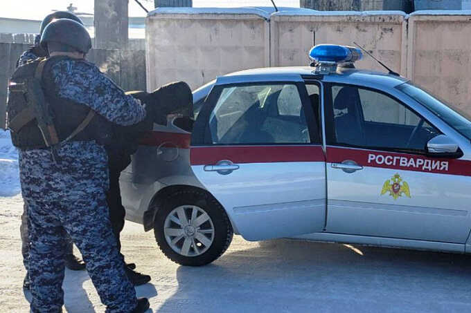 В Бурятии ограбление совершили с игрушечным пистолетом, водкой и акробатическим этюдом