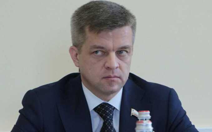Гендиректора саратовского КБПА задержали за нарушения при аренде дизельных генераторов