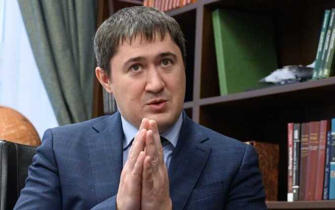 Махонин добивается управления Кунгурской ледяной пещерой через государство