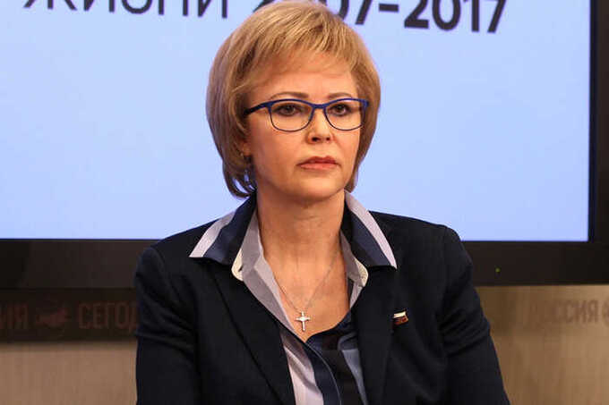 Госдума обсуждает введение запрета на свободную продажу антибиотиков и контрацептивов