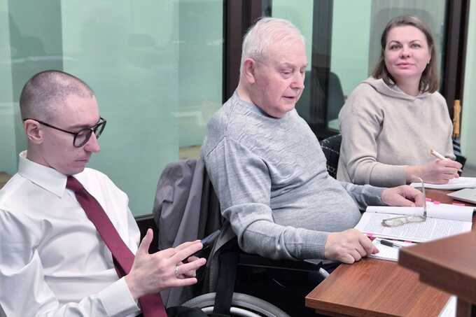 86-летнего правозащитника привлекли к ответственности за разговор на кухне