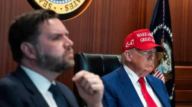 Трамп собирает совещание из-за ударов Ирана по базам США