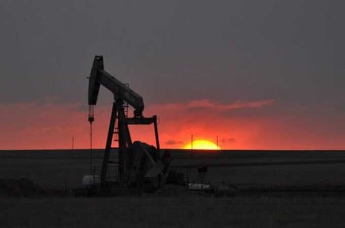 Нефть упала на 4% после ракетных ударов Ирана по базам США