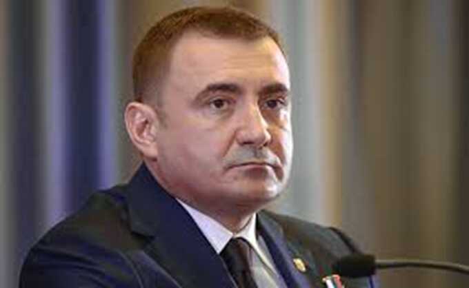 Алексей Дюмин усиливает контроль за расходами госхолдингов на спорт