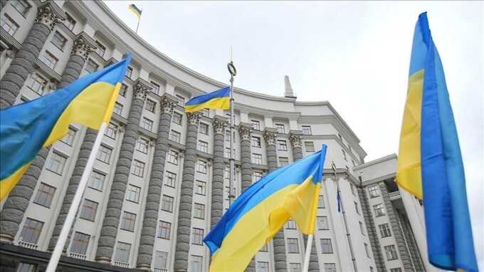 Киев вызвал дипломата США из-за приостановки военной помощи