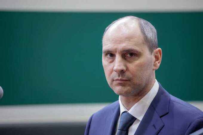 Коррупционный скандал в Свердловской области обострил борьбу сторонников Куйвашева и Паслера перед выборами