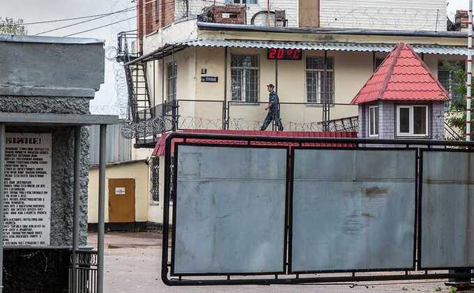 Мэрия Ярославля и ФСИН вербовали заключённых за премии Минобороны