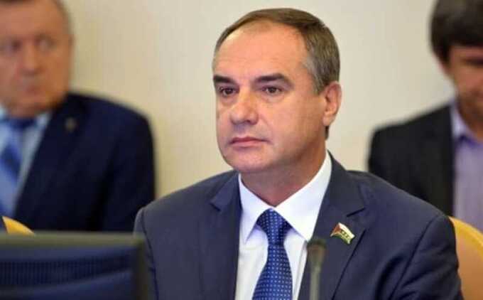 Замглавы Салехарда Андрею Токарчуку предъявили обвинение в мошенничестве, но он избежал ареста