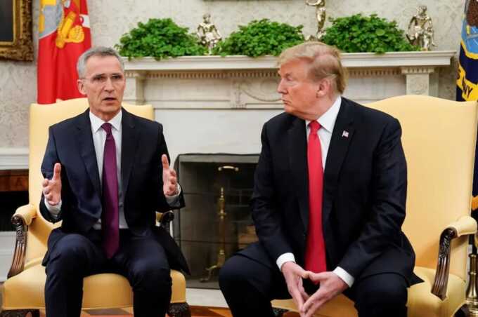 В июле Трамп звонил норвежскому министру и экс-генсеку НАТО Столтенбергу для обсуждения Нобелевской премии мира