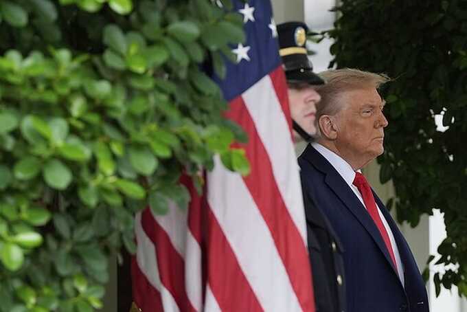 Трамп прервал переговоры с лидерами Европы ради разговора с Путиным