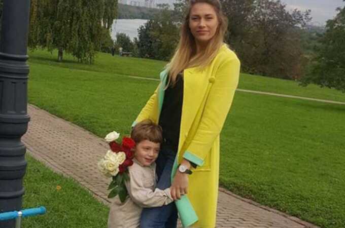 Экс-возлюбленная Бориса Немцова Екатерина Ифтоди выселила арендатора из своего дома