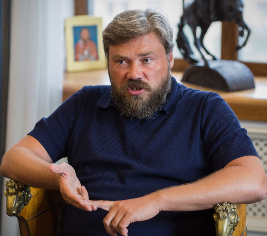 Эксмо вы как: обыски или начало захвата?